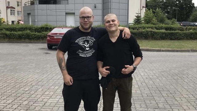 Выучить финский и побриться налысо: что обещали калининградцы в случае победы сборной России