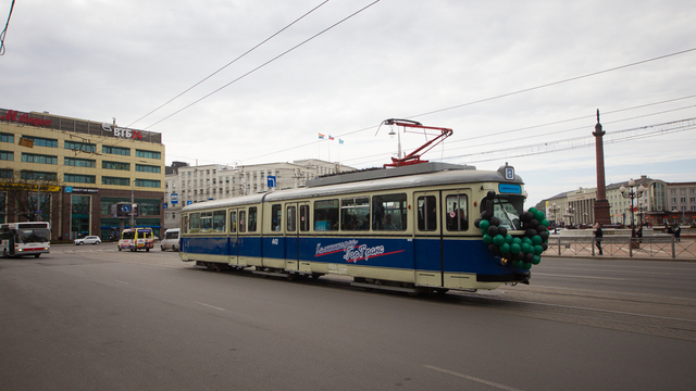 В День города у кинотеатра