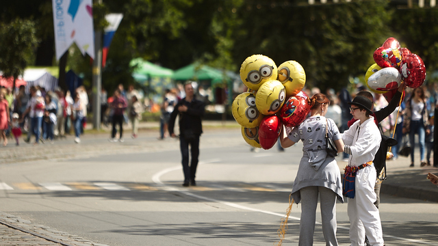 В День города ребята из многодетных семей получат подарки, о которых попросили в своих письмах