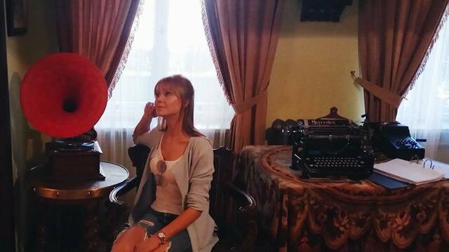 В Калининграде отдыхает ведущая 