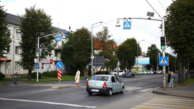 На ул. Невского установили новый светофор