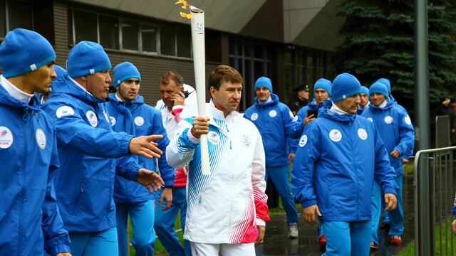Олимпийский чемпион рассказал, почему предпочёл вручению ТЭФИ эстафету универсиады в Калининграде