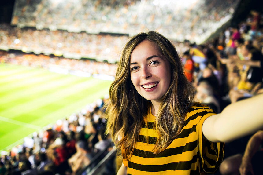 "Билайн" говорит "Welcome!" болельщикам чемпионата мира по футболу - Новости Калининграда