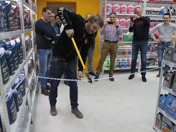 Защитить от болезней сердце автомобиля: как правильно выбрать моторное масло - Новости Калининграда