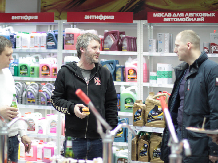 Защитить от болезней сердце автомобиля: как правильно выбрать моторное масло - Новости Калининграда