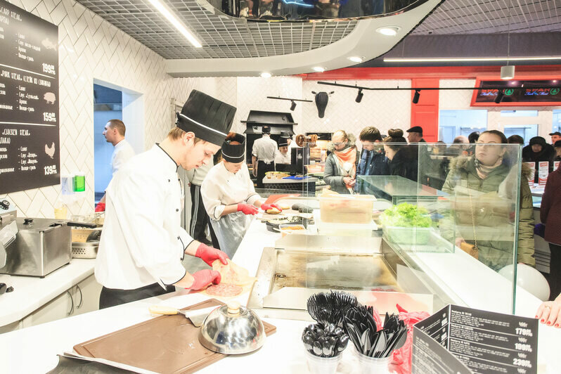 Стейки, омары и 25 видов бургеров: первый SPAR Fish VS Meat* открылся в Калининграде - Новости Калининграда