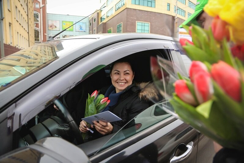 Цветочный патруль промчался в Калининграде - Новости Калининграда