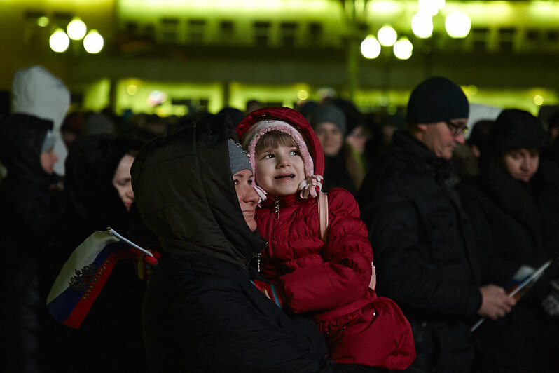 <div style="text-align: justify;">
	В воскресенье, 18 марта, корреспонденты &amp;quot;Клопс&amp;quot; наблюдали за тем, как проходят выборы в Калининграде и в области. Выборы президента-2018&amp;nbsp;<span style="color: rgb(51, 51, 51); font-family: Arial, Helvetica, sans-serif; font-size: 13px;">&amp;mdash; в фоторепортаже Александра Подгорчука.&amp;nbsp;</span></div>
