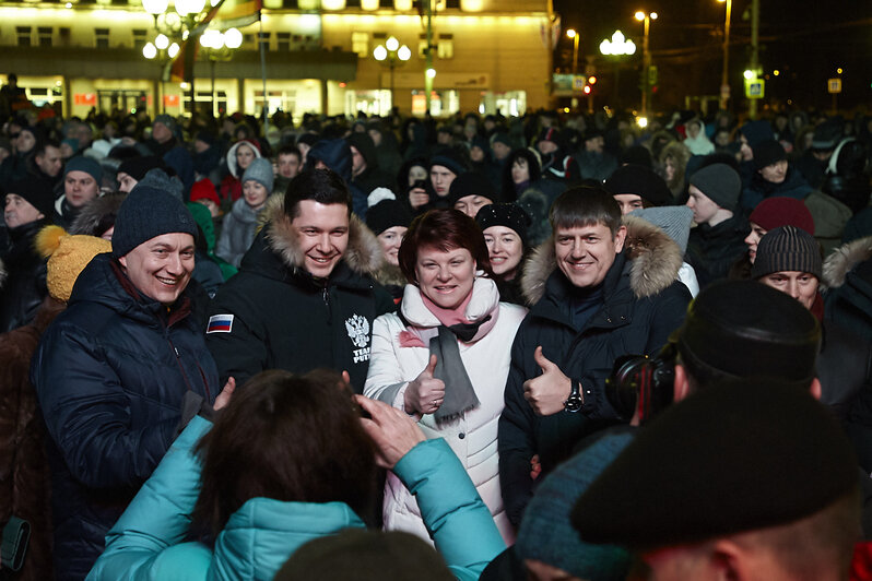 <div style="text-align: justify;">
	В воскресенье, 18 марта, корреспонденты &amp;quot;Клопс&amp;quot; наблюдали за тем, как проходят выборы в Калининграде и в области. Выборы президента-2018&amp;nbsp;<span style="color: rgb(51, 51, 51); font-family: Arial, Helvetica, sans-serif; font-size: 13px;">&amp;mdash; в фоторепортаже Александра Подгорчука.&amp;nbsp;</span></div>
