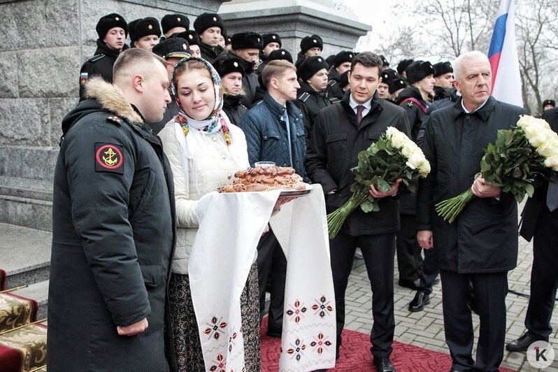 Патриарх Кирилл освятил в Балтийске памятник князю Александру Невскому  - Новости Калининграда | Фото: Александр Подгорчук