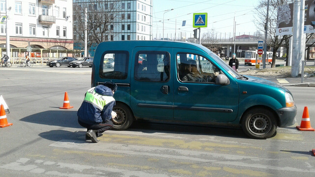 В Калининграде пенсионер на Renault сбил семилетнего мальчика