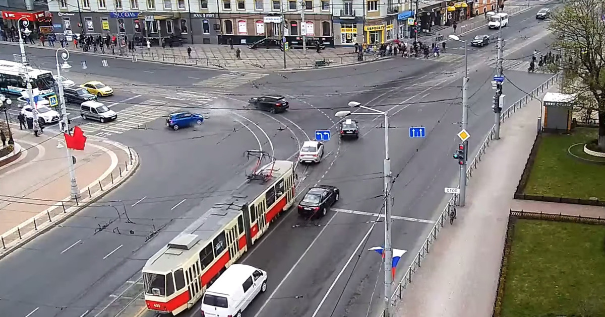 Веб камера калининград. Вебкамера ленинский проспект. Камеры зеленоградск светлогорск. Веб камера калининград. Вебка калининград.