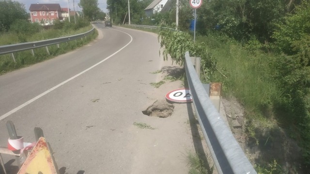 В Гурьевском районе из-за аварийного моста закрыли движение через п. Ласкино