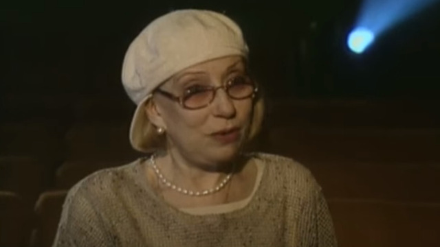 Актриса Инна Чурикова попала в реанимацию после травмы во время спектакля