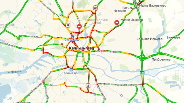 Дорожные работы и пять  ДТП: Калининград встал в девятибалльных пробках  
