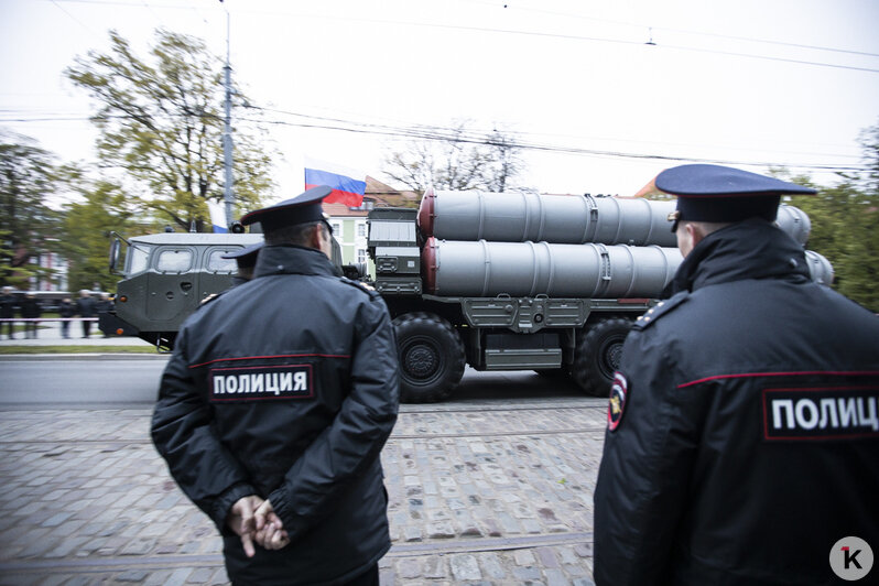 В Калининграде прошла ночная репетиция парада Победы (фоторепортаж) - Новости Калининграда | Фото: Александр Подгорчук