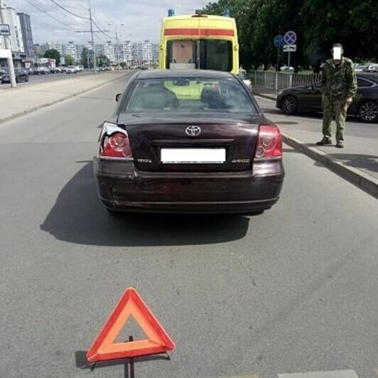 На Ленинском проспекте в ДТП с автобусом и Toyota пострадали двое детей (фото) - Новости Калининграда | Фото: пресс-служба УМВД России по Калининградской области