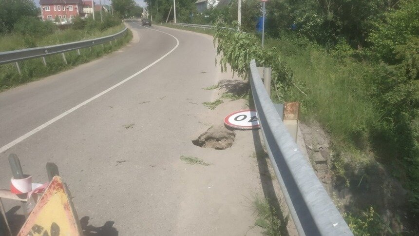 В Гурьевском районе из-за аварийного моста закрыли движение через п. Ласкино - Новости Калининграда | Фото: пресс-служба правительства Калининградской области