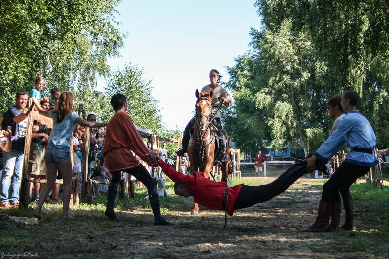 Средневековый пир, "Тролль Гнёт Ель" и никаких гаджетов: предварительная программа фестиваля "Кауп" - Новости Калининграда | Фото: пресс-служба деревни викингов &quot;Кауп&quot;