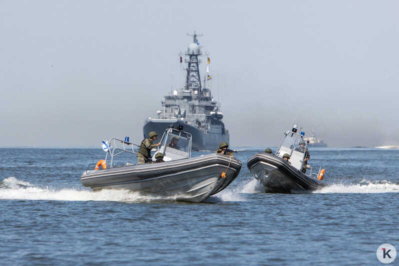 В Балтийске прошла репетиция военно-морского парада в честь Дня ВМФ (фоторепортаж) - Новости Калининграда | Александр Подгорчук / &quot;Клопс&quot;