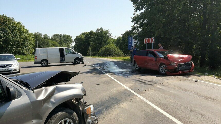 В тройном ДТП на светлогорской трассе пострадал шестилетний мальчик - Новости Калининграда | Фото очевидца