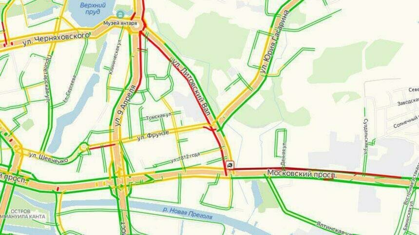 Моспроспект и Литовский вал встали в пробках из-за ДТП у Закхаймских ворот - Новости Калининграда | Скриншот сервиса &quot;Яндекс.Пробки&quot;