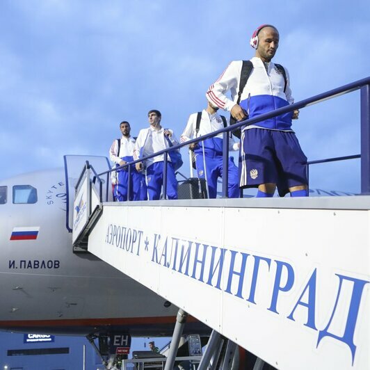 В Храброво сборную России по футболу встретили кадрами матча ЧМ-2018 против Испании (фото) - Новости Калининграда | Фото: официальная страница сборной России / Twitter