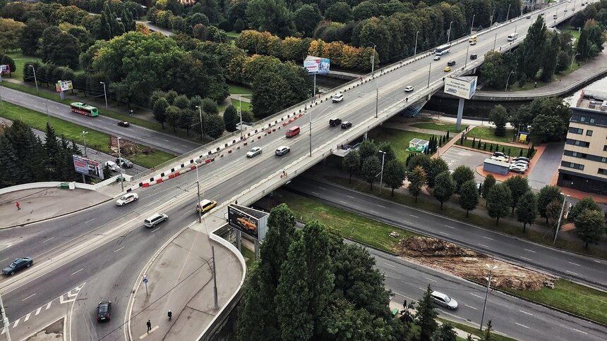 Из-за ремонта эстакадного моста перекроют часть дороги на Московском проспекте - Новости Калининграда | Фото: Александр Подгорчук / &quot;Клопс&quot;