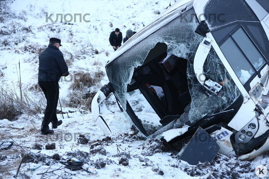 Что произошло и кто виноват: пять вопросов об аварии с автобусом под Черняховском - Новости Калининграда | Фото: Александр Подгорчук / Клопс