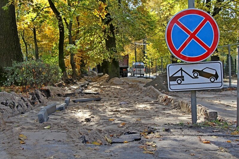 Как идёт ремонт тротуаров на ул. Комсомольской в Калининграде (фото) - Новости Калининграда | Фото: пресс-служба городской администрации