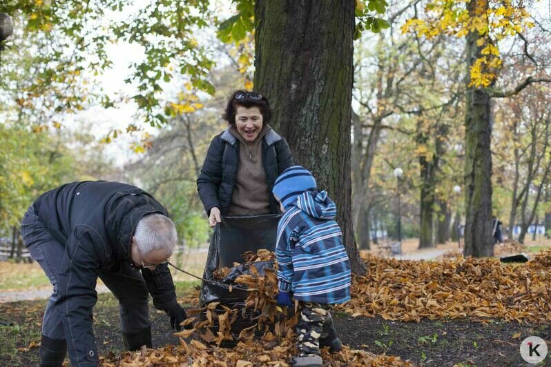 В Калининграде прошёл общегородской субботник (фоторепортаж) - Новости Калининграда | Фото: Виктор Буздин