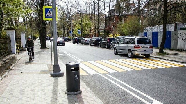 Новая велодорожка на ул. Комсомольской: за и против