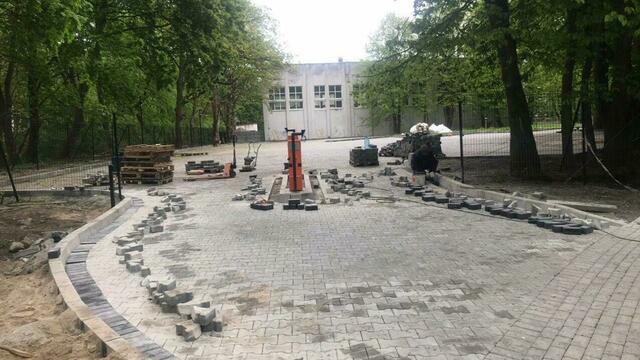 В центре Калининграда построили новую парковку для сотрудников полиции (фото)