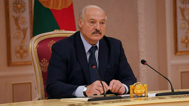 Президент Белоруссии отправил правительство в отставку
