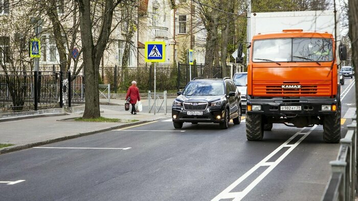 Новая велодорожка на ул. Комсомольской: за и против - Новости Калининграда | Фото: Александр Подгорчук / &quot;Клопс&quot;