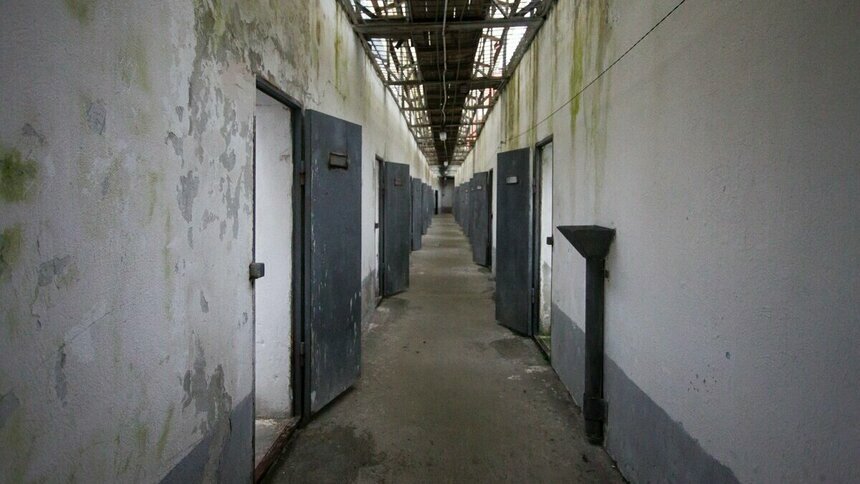 Калининградка заявила в полицию на мужа, который угнал машину пенсионера - Новости Калининграда | Архив &quot;Клопс&quot;