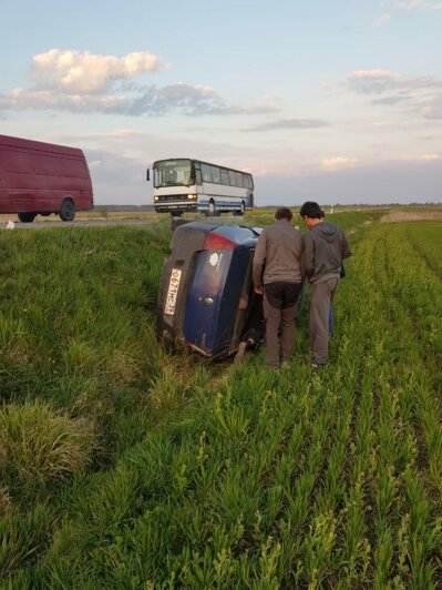 Под Правдинском в ДТП погиб 62-летний водитель Renault (фото, видео) - Новости Калининграда | Фото: очевидец