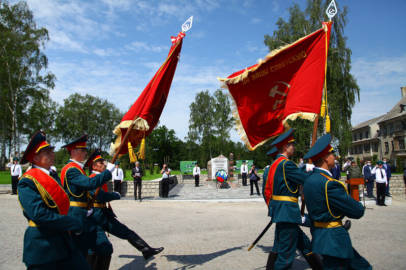 Под Нестеровом открыли памятник пограничникам, погибшим в июне 1941-го (фото) - Новости Калининграда | Фото: пресс-служба пограничного управления ФСБ России по Калининградской области