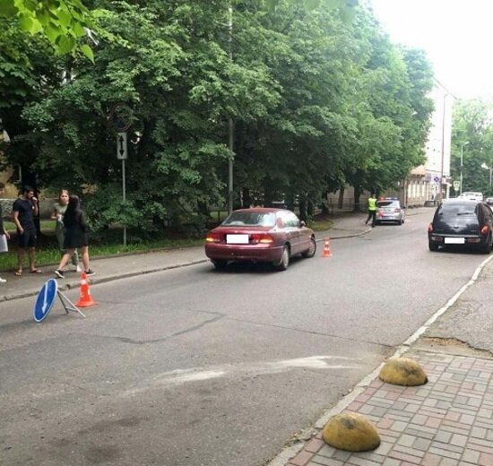 В Калининграде сбили школьницу, переходившую дорогу не по &quot;зебре&quot; - Новости Калининграда | Фото: пресс-служба регионального УМВД