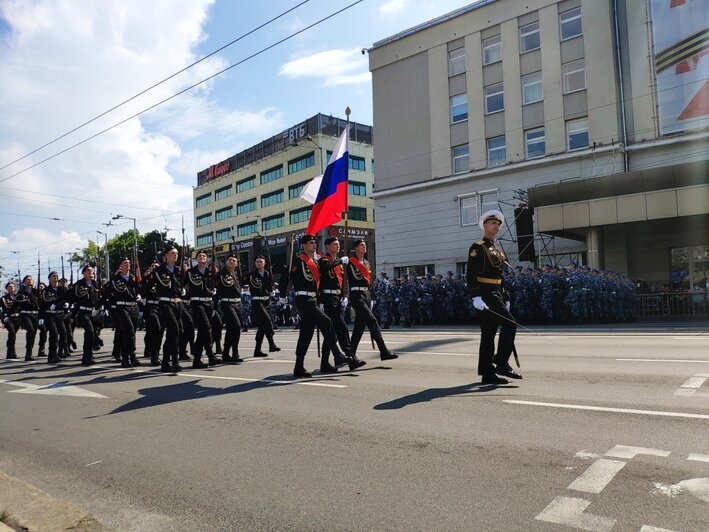 По центру Калининграда во время генеральной репетиции парада проехали 75 единиц техники (фото) - Новости Калининграда | Фото: пресс-служба ЗВО по Балтийскому флоту