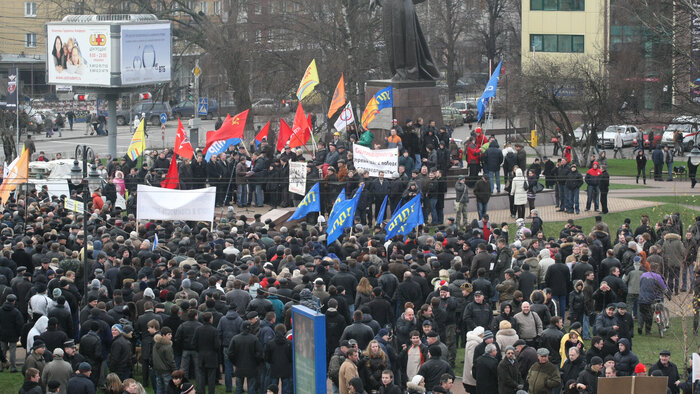 &quot;Люди сочли, что их недавний выбор выкинут в окошко&quot;: похожи ли протесты в Хабаровске на калининградские митинги 2009 года - Новости Калининграда | Фото: Виктор Гусейнов \ Архив &quot;КП — Калининград&quot;