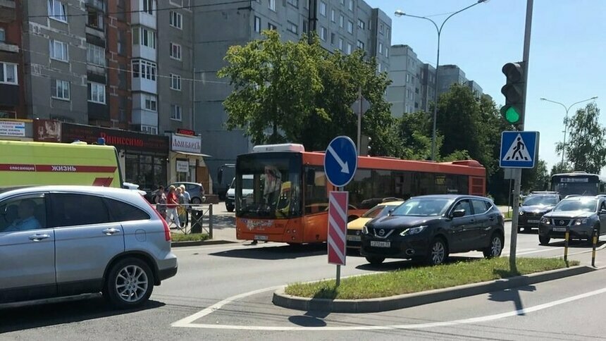 В УМВД назвали возраст сбитых возле Бауцентра детей - Новости Калининграда | Фото: Ольга Александрова