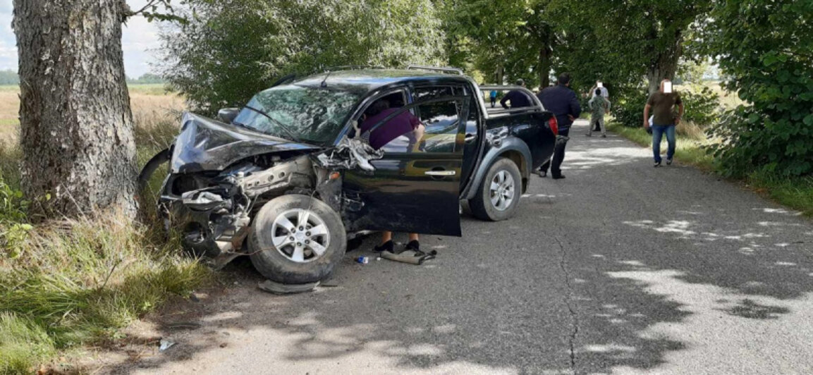 В Славском районе легковушки после столкновения врезались в деревья, пострадали четверо (фото) - Новости Калининграда | Фото: пресс-служба УМВД России по Калининградской области