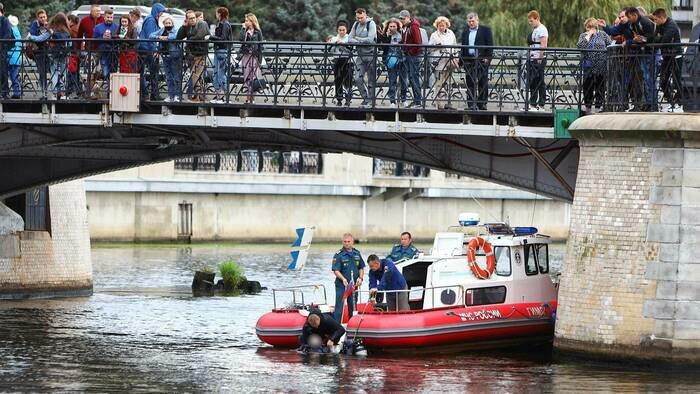 Очевидцы: в Преголе под Деревянным мостом нашли тело человека (фото) - Новости Калининграда | Фото: Александр Подгорчук / &quot;Клопс&quot;