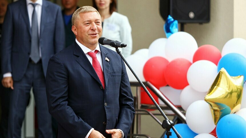 "Долгожданные решения, которые помогут семьям": Ярошук — о послании Путина парламенту - Новости Калининграда | Архив "Клопс"