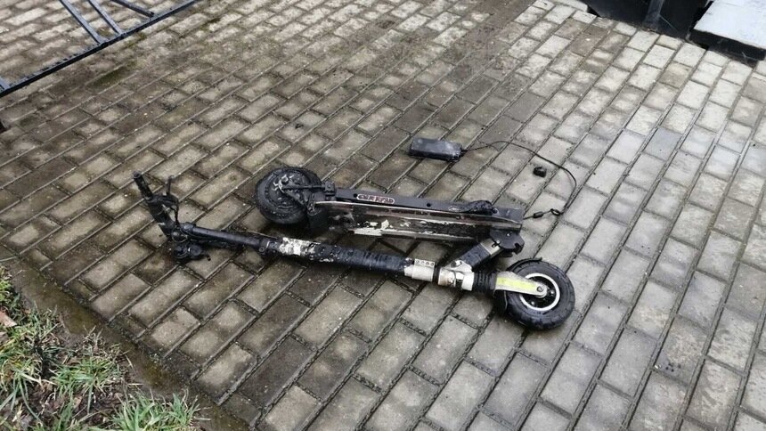 В Светлогорске в квартире взорвался электросамокат (фото) - Новости Калининграда | Фото: Максим Гришин