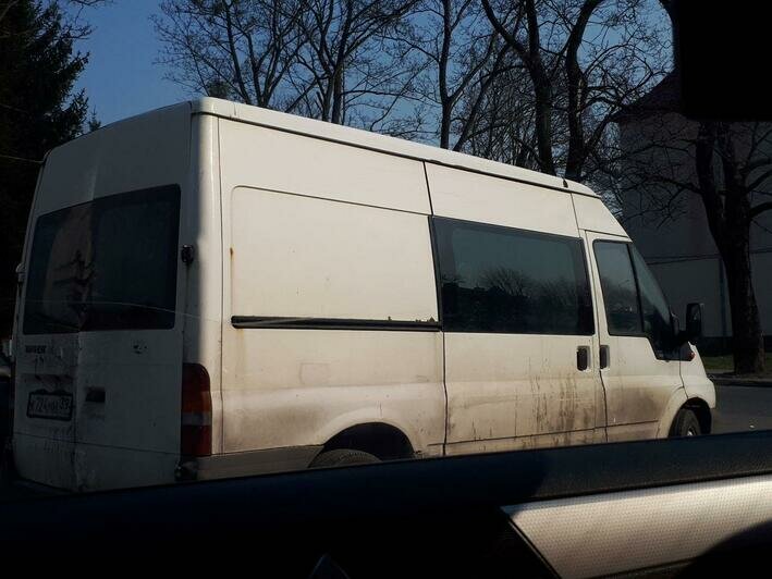 На ул. Невского из-за тройного ДТП собралась пробка (фото) - Новости Калининграда | Фото очевидца