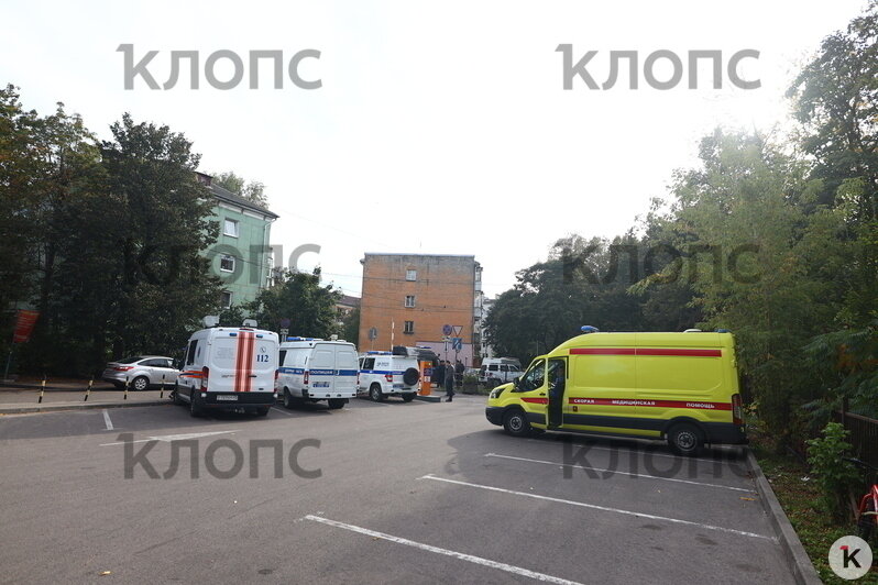 На ул. Звёздной из-за подозрительного предмета оцепили жилой дом (фото, обновлено) - Новости Калининграда | Фото: Александр Подгорчук