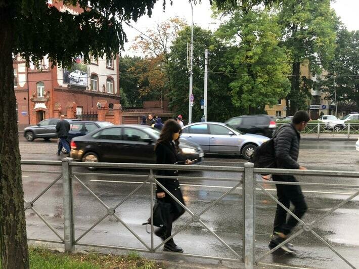 На Черняховского трамвай встал из-за аварии на путях (фото) - Новости Калининграда | Фото очевидца