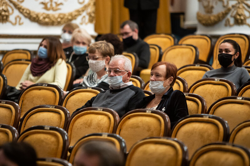 В калининградском драмтеатре прошла опера "Евгений Онегин" в концертном исполнении (фото) - Новости Калининграда | Александр Подгорчук / Клопс.Ru